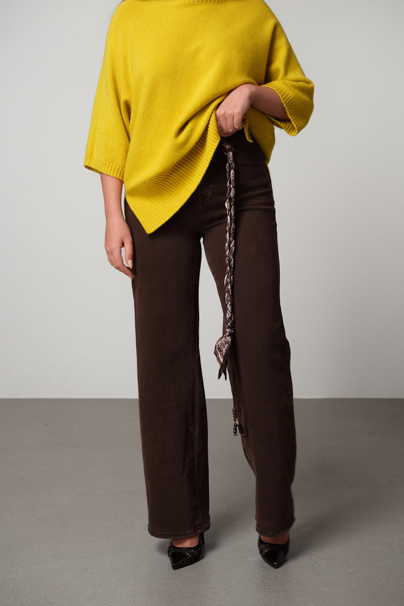Straight-Leg Jeans with Braided Detail