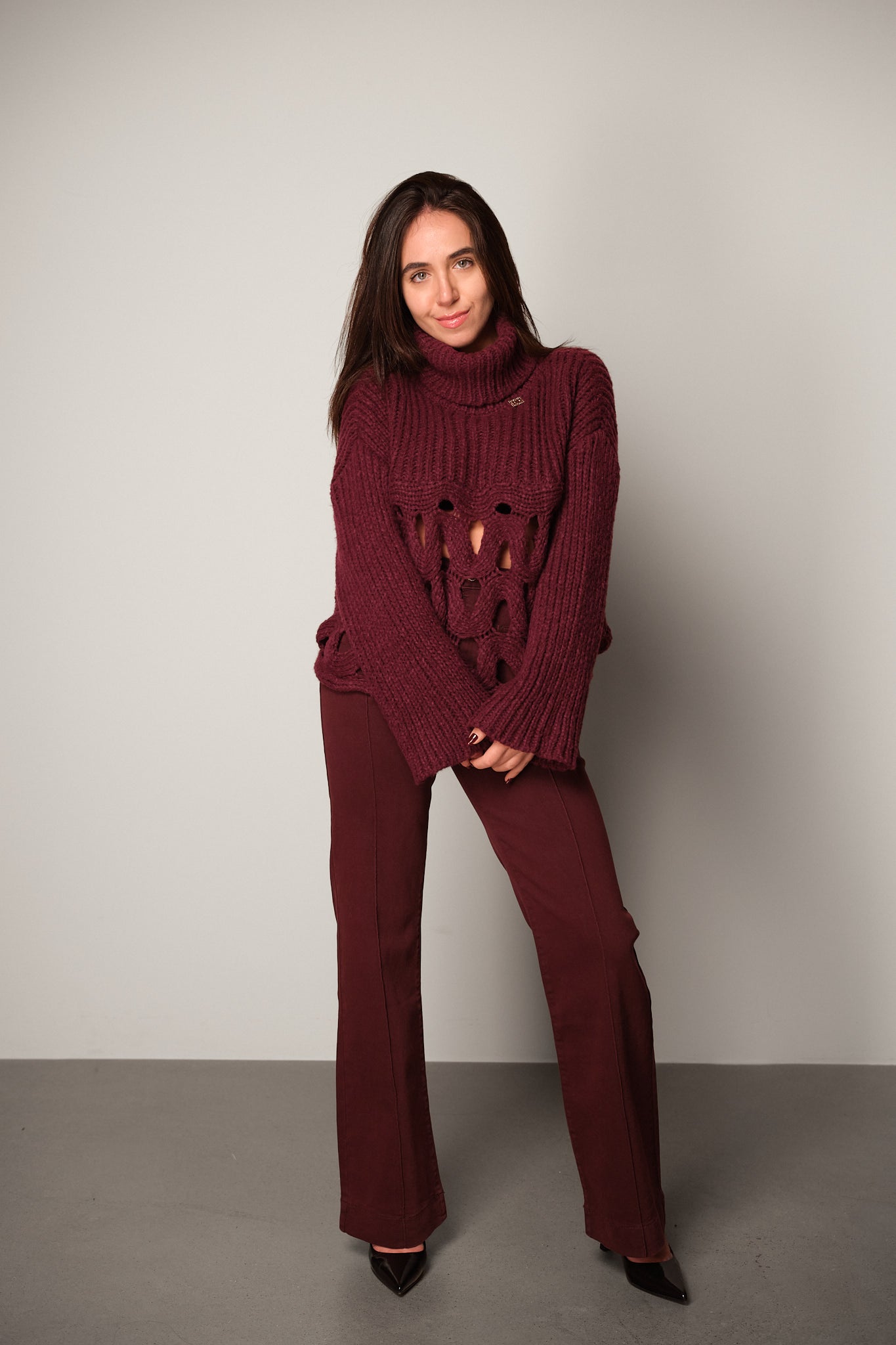 Wide-Legged Jeans with 70s inspired Pockets