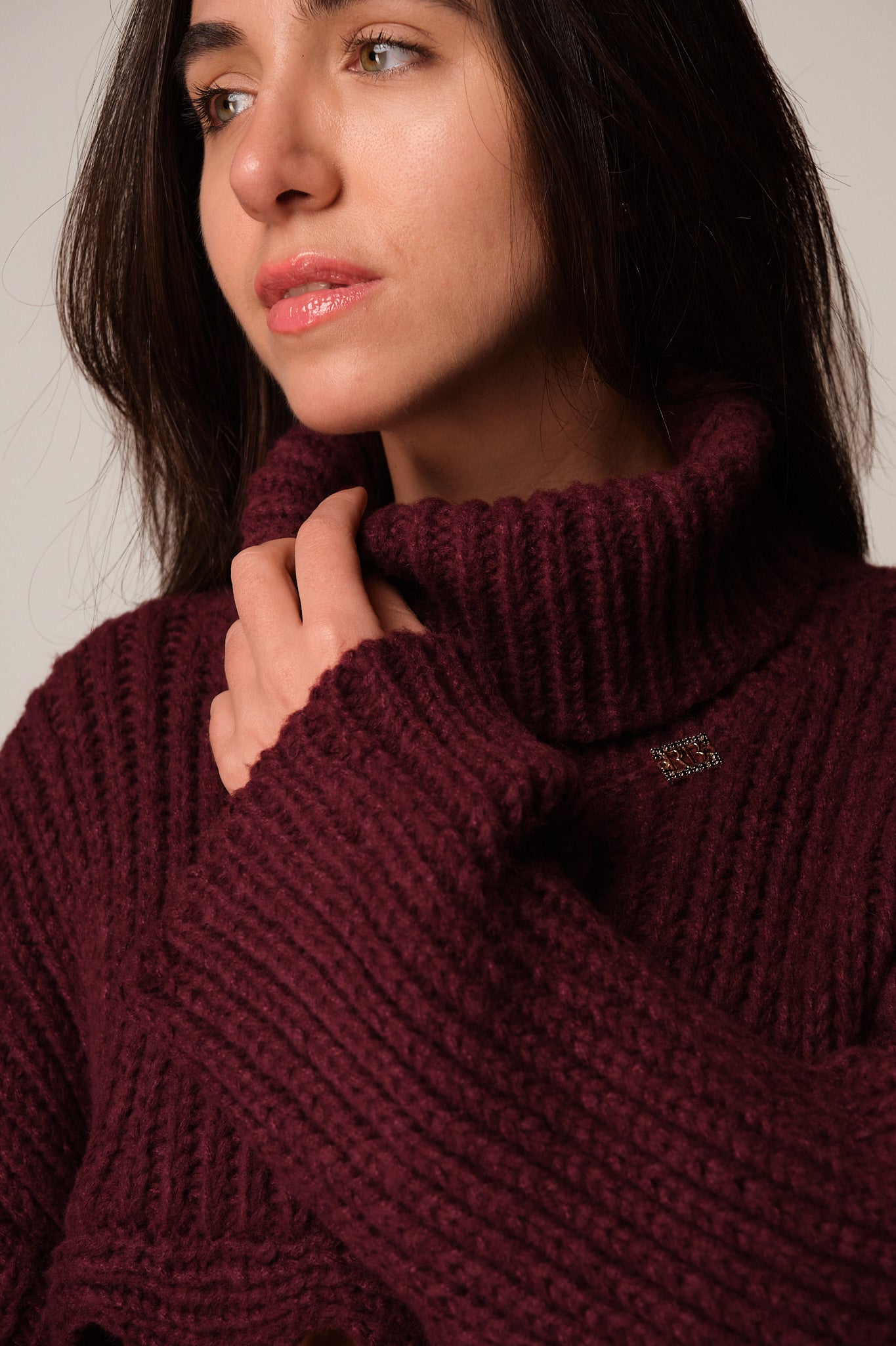 Chunky Cut-Out Knit Sweater