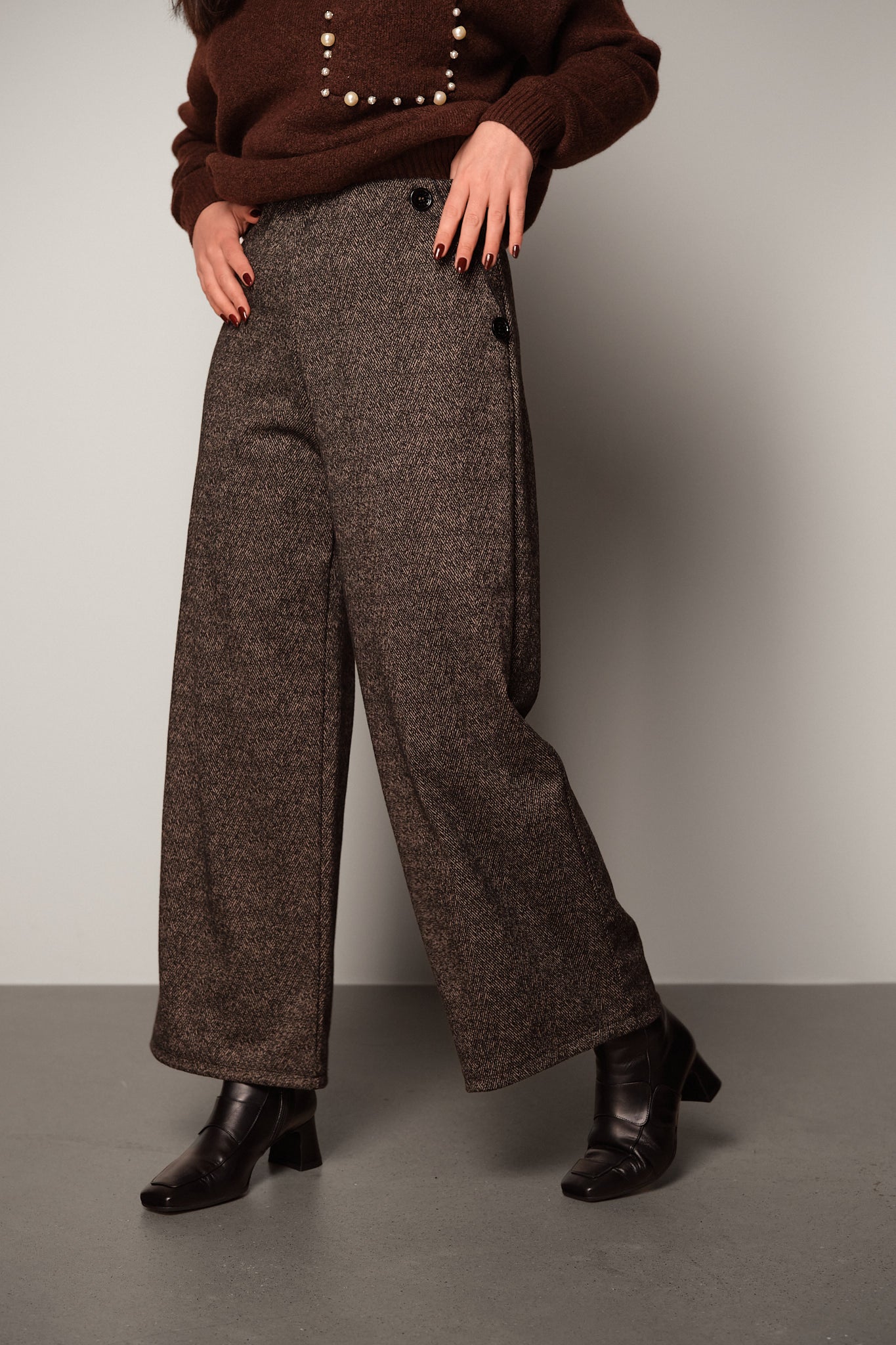 Buttoned Wool Trousers