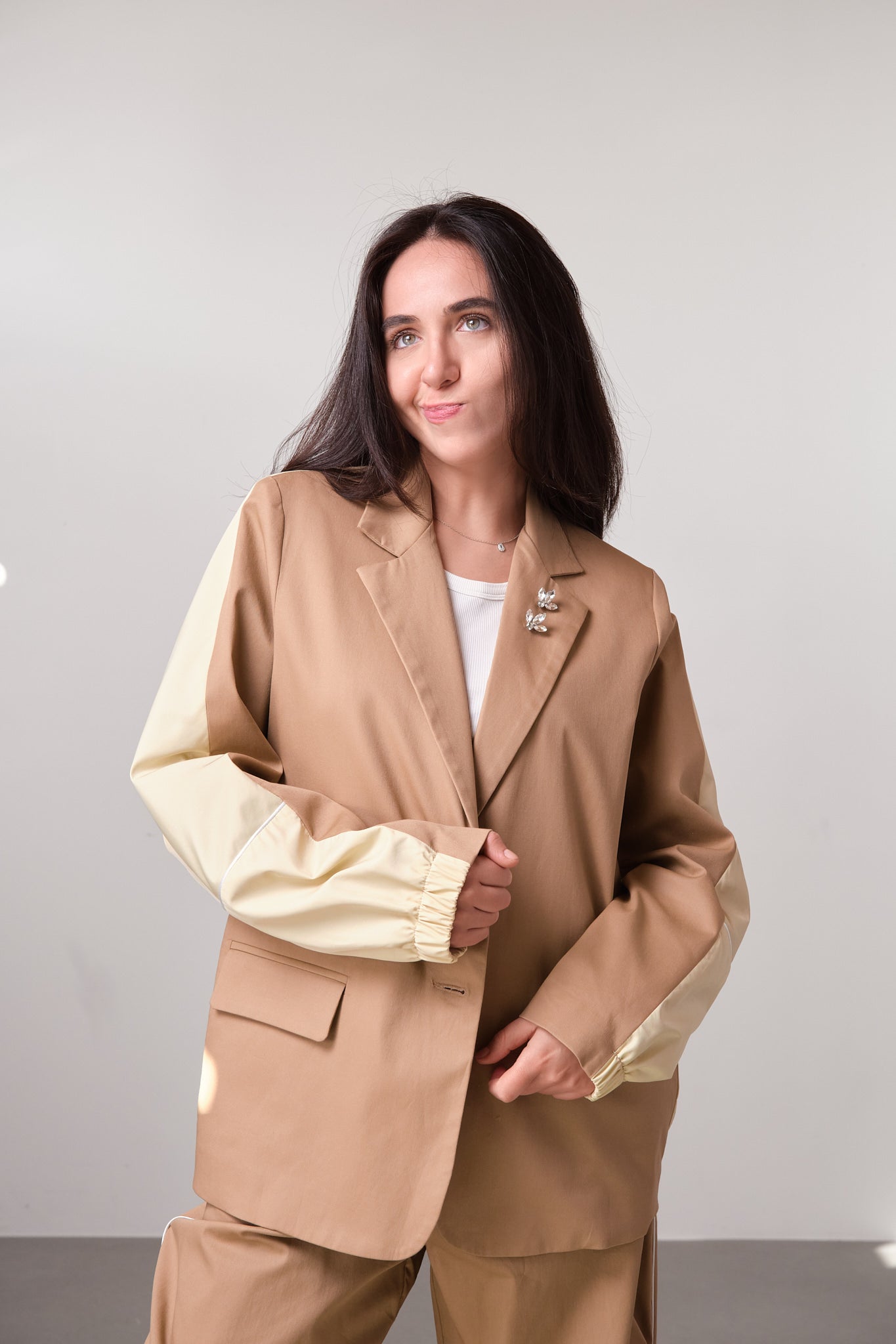 Two-Tone Structured Blazer-Jacket