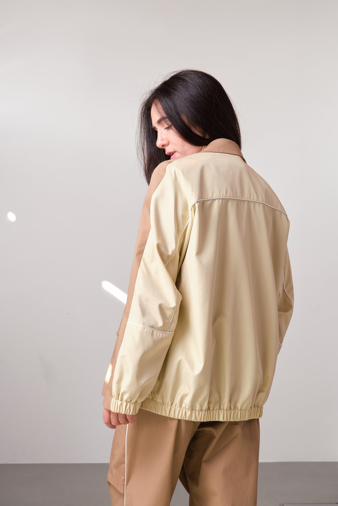 Two-Tone Structured Blazer-Jacket