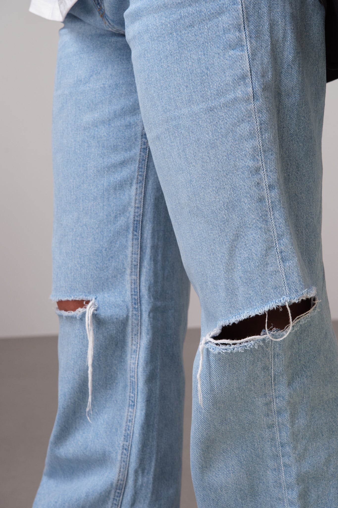 Light Wash Distressed Jeans