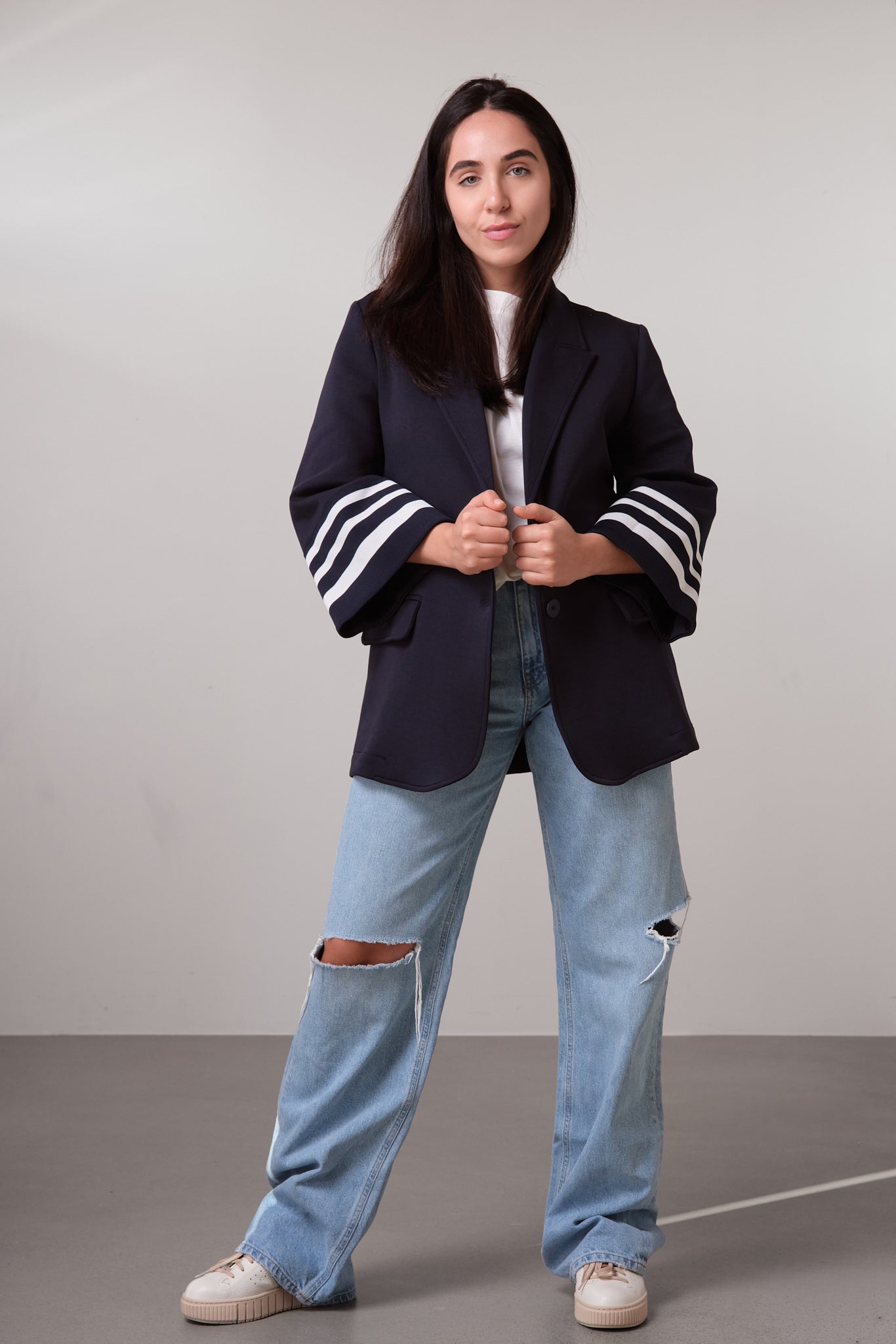 Light Wash Distressed Jeans