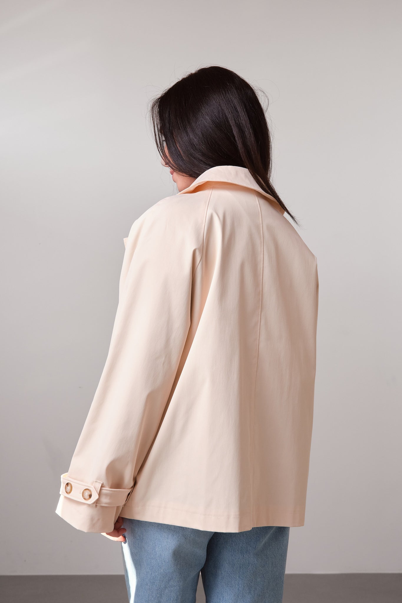 Cream Double-Breasted Short Trench Coat