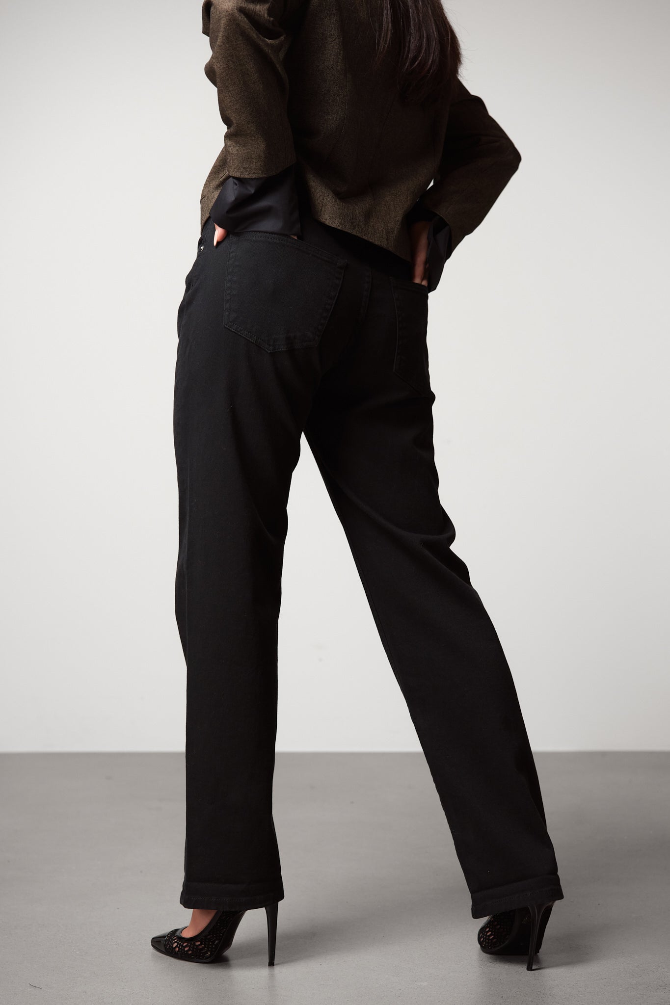 Mid-Rise Straight-Leg Jeans