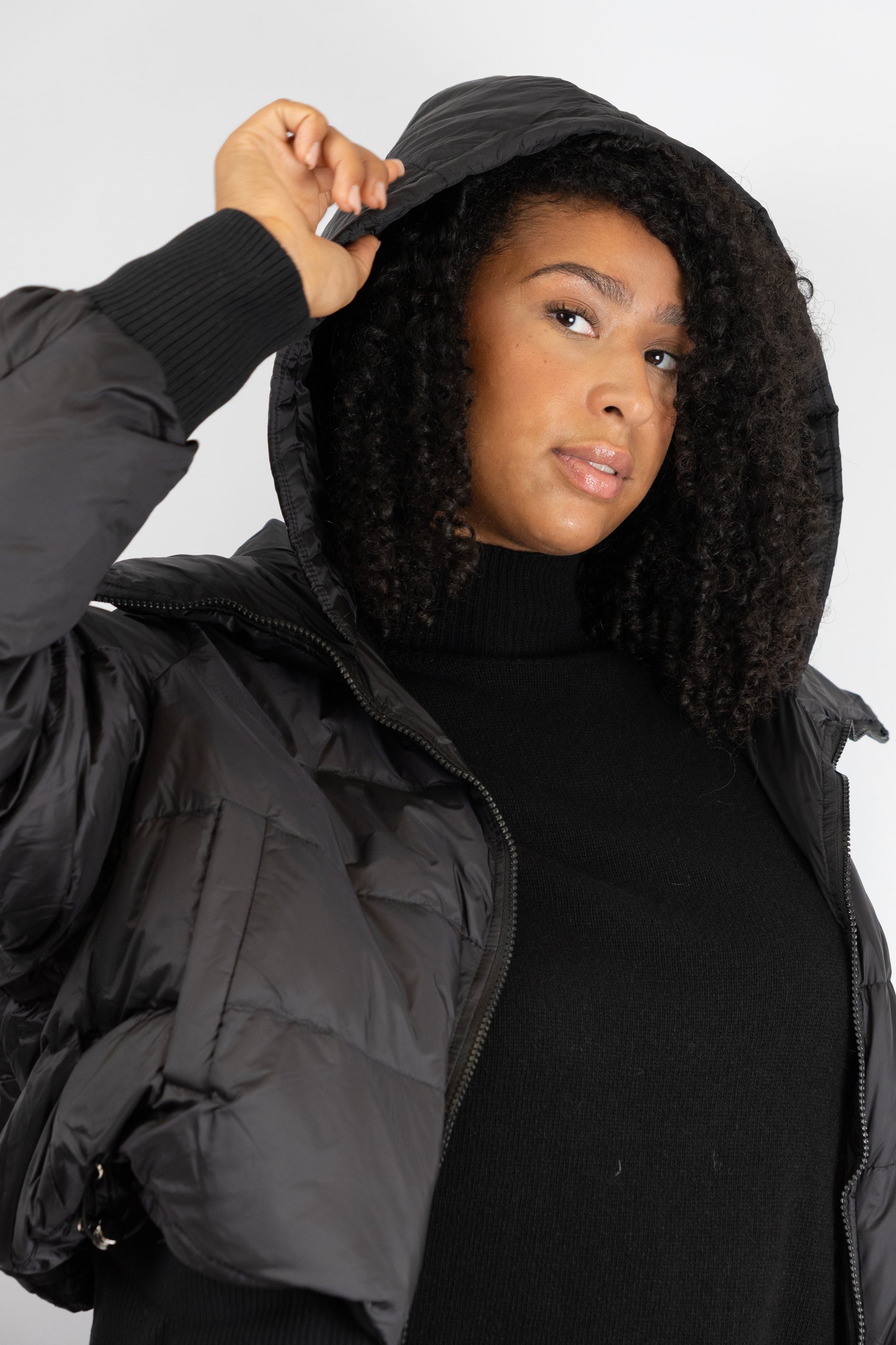 Cropped Hooded Puffer Jacket