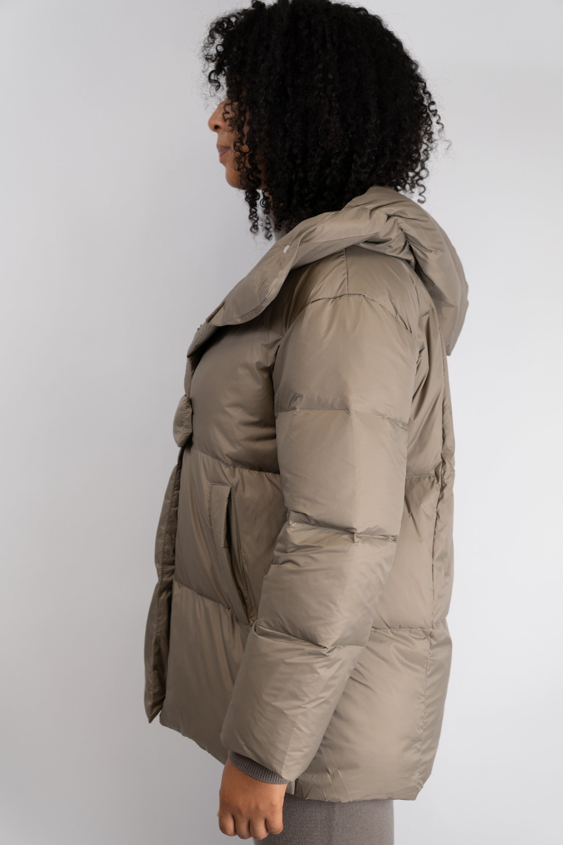 Front-Fastening Hooded Puffer Jacket