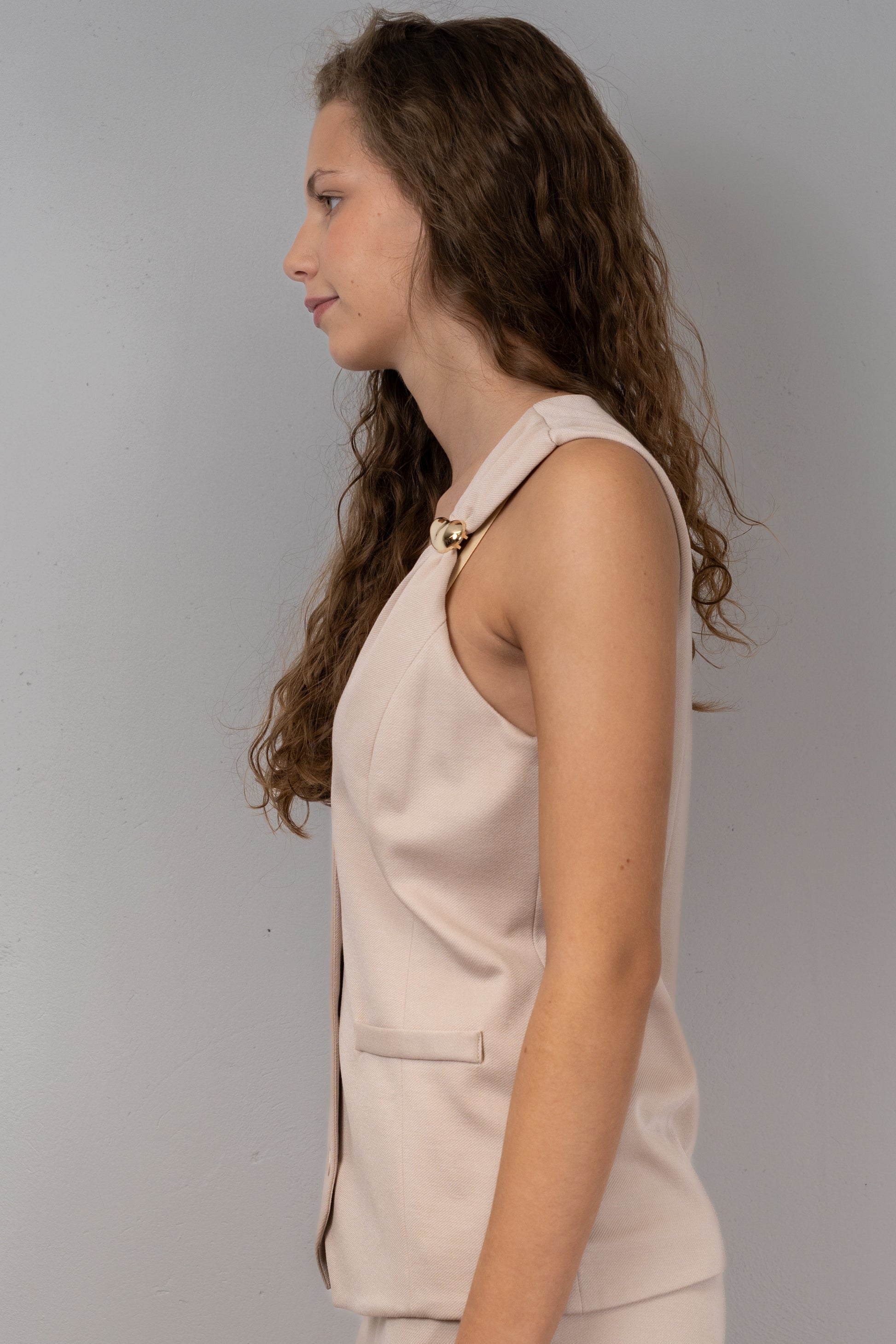 Sleeveless Buttoned Vest