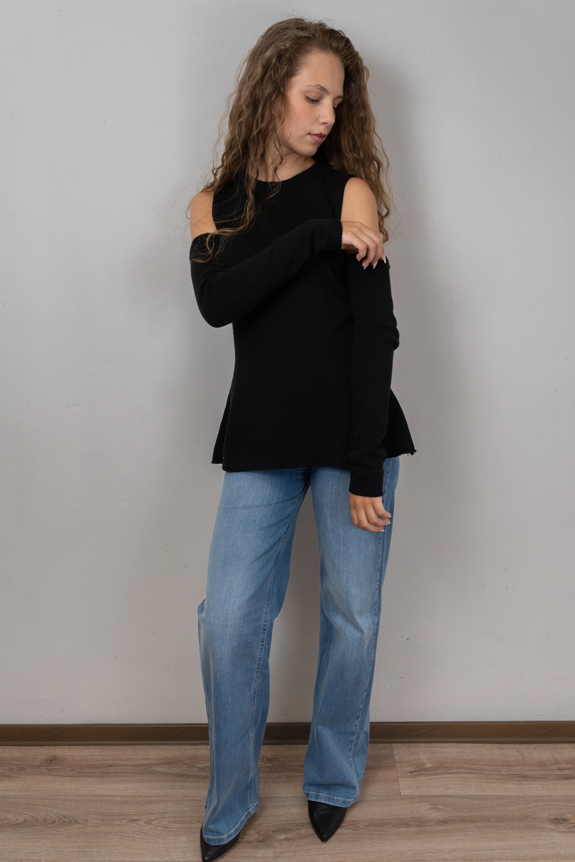 Black Knit with Detachable Arms