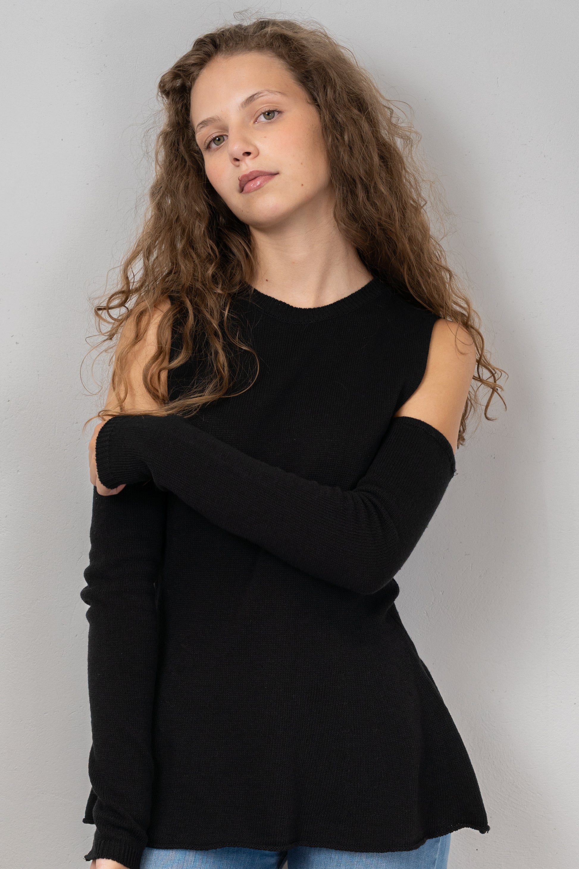 Black Knit with Detachable Arms