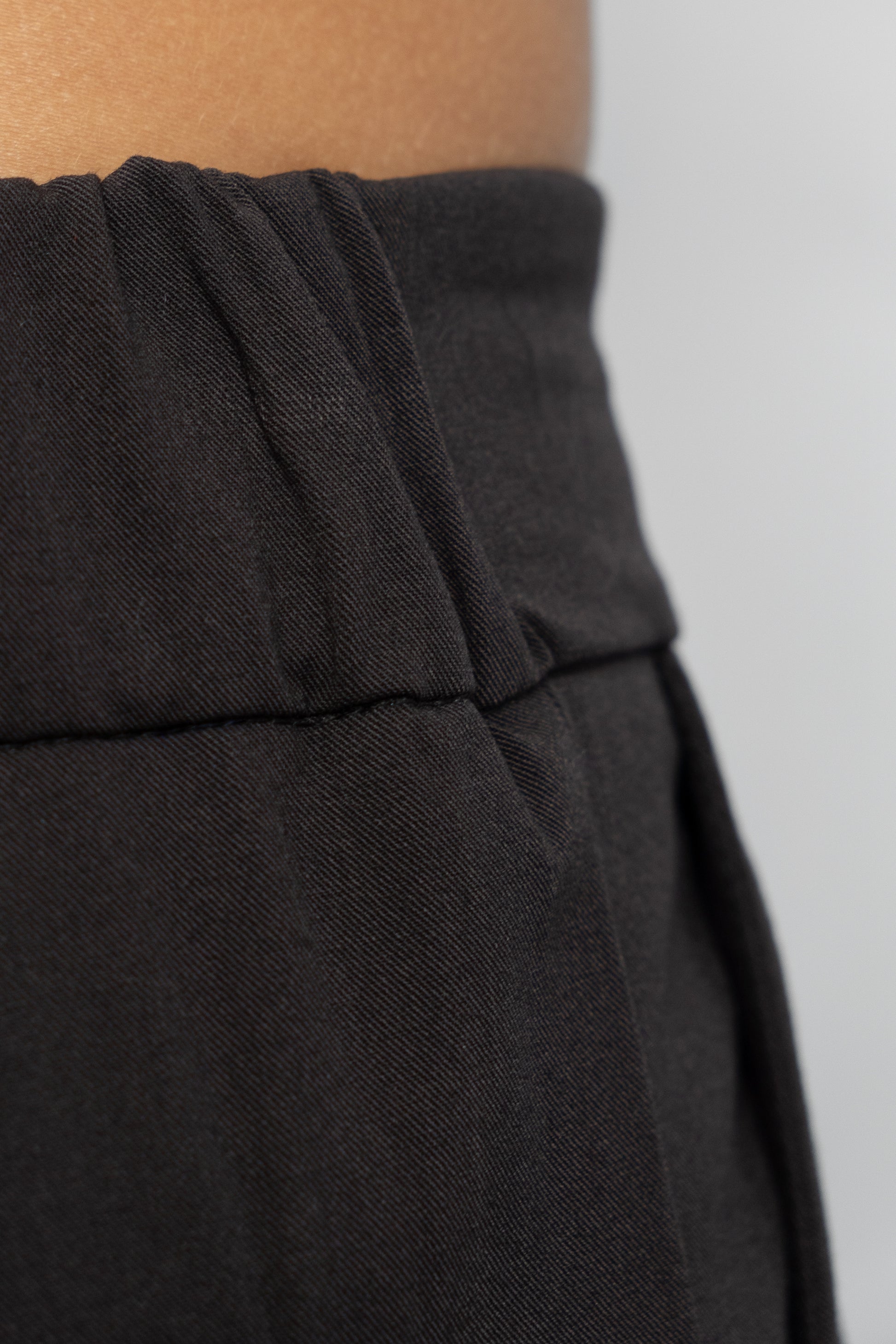 Pleated Cigarette Trousers with Scarf