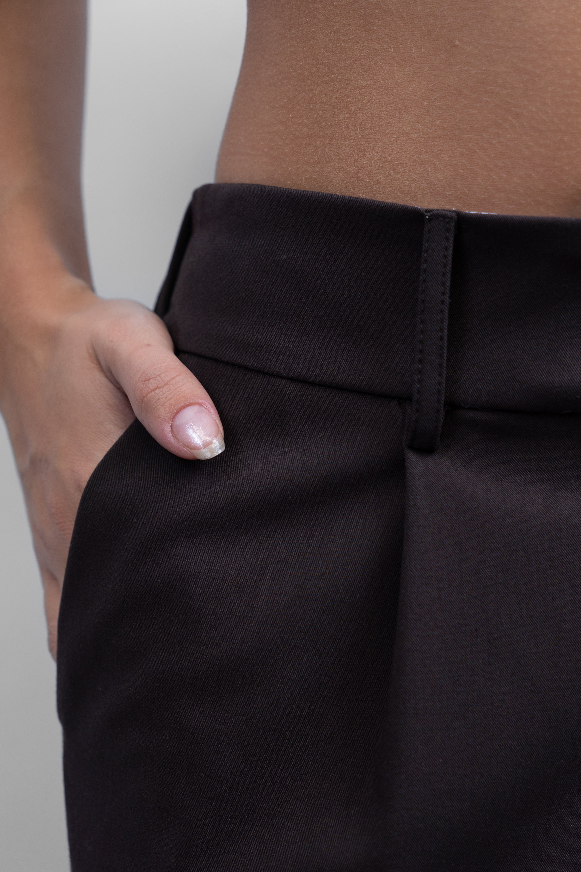 Pleated Cigarette Trousers with Scarf