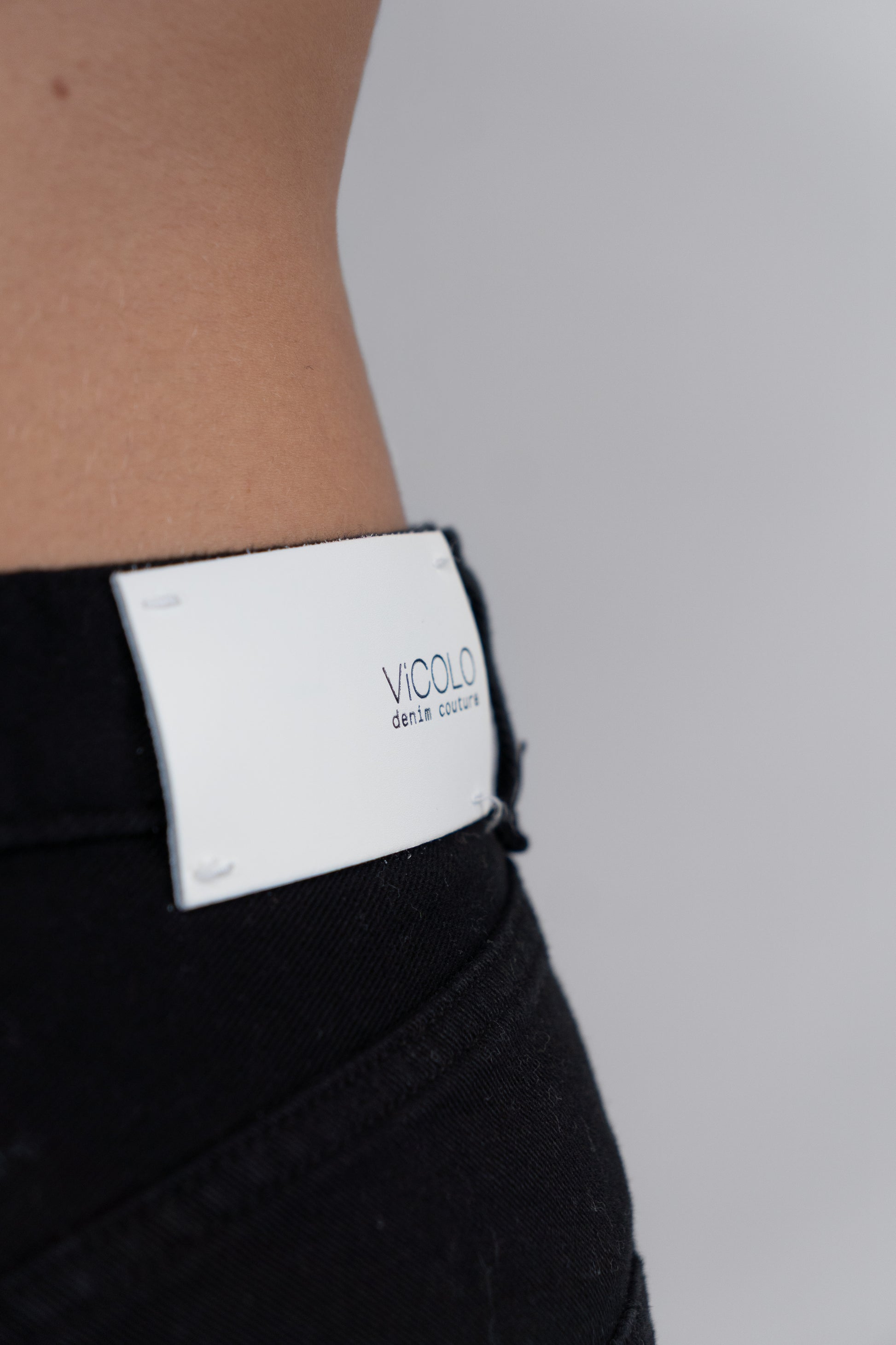 Mid-Rise Straight-Leg Jeans