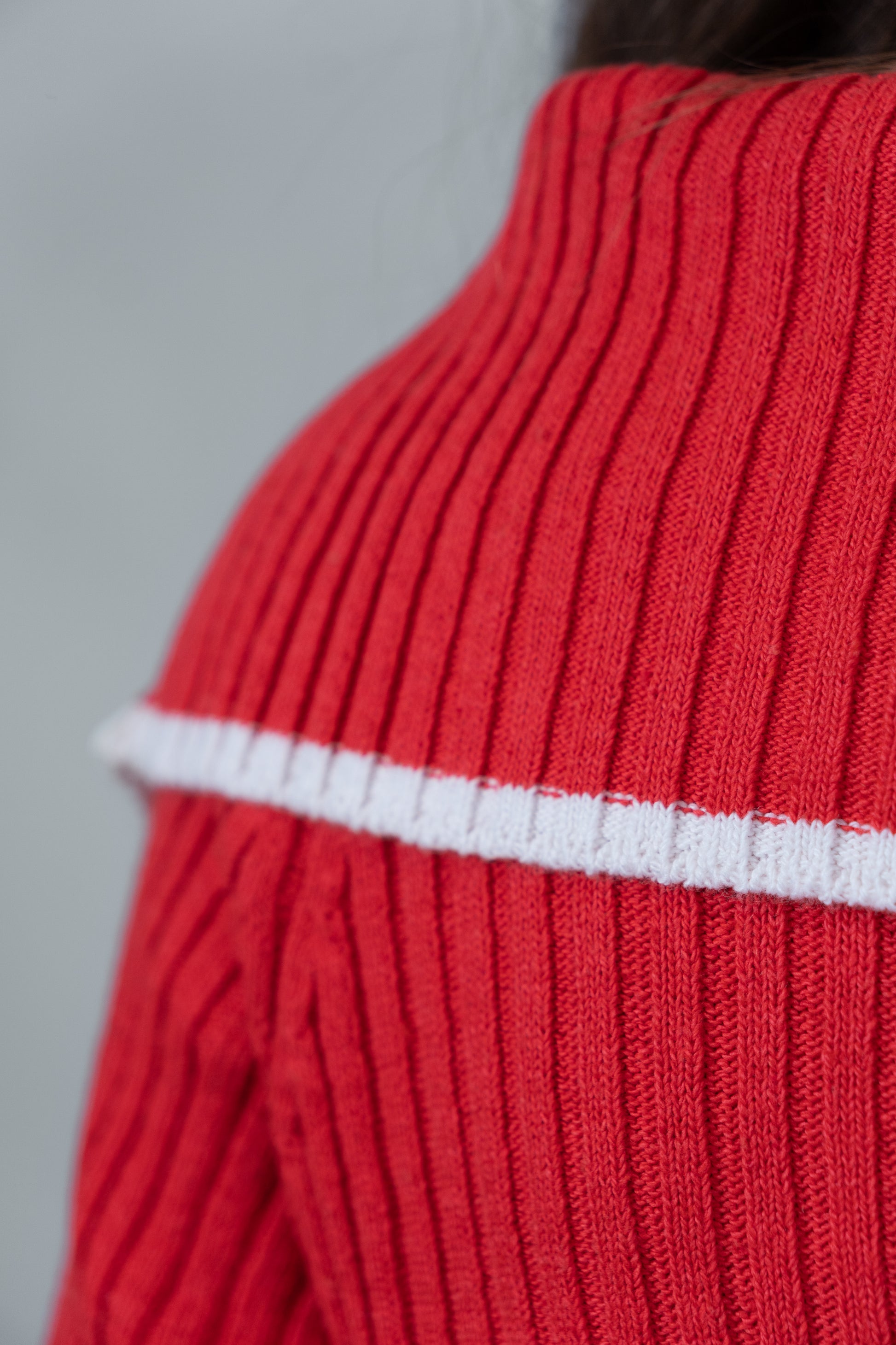 Zip-Up Ribbed Knit Cardigan