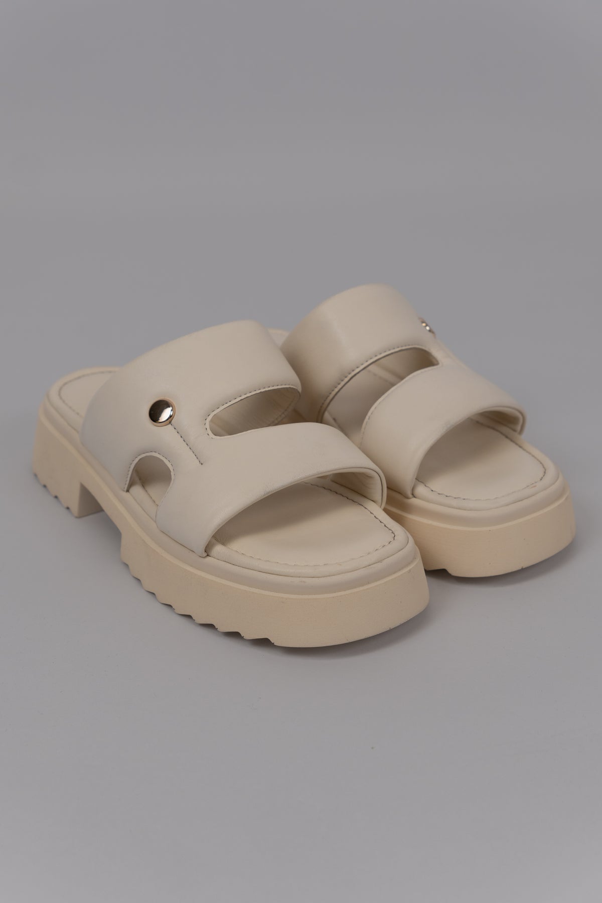 Chunky Slide Sandals Cream