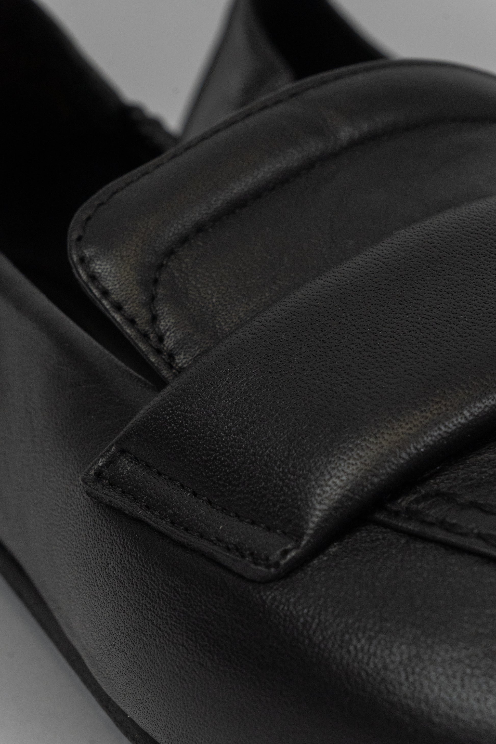 Leather Pointed Loafers
