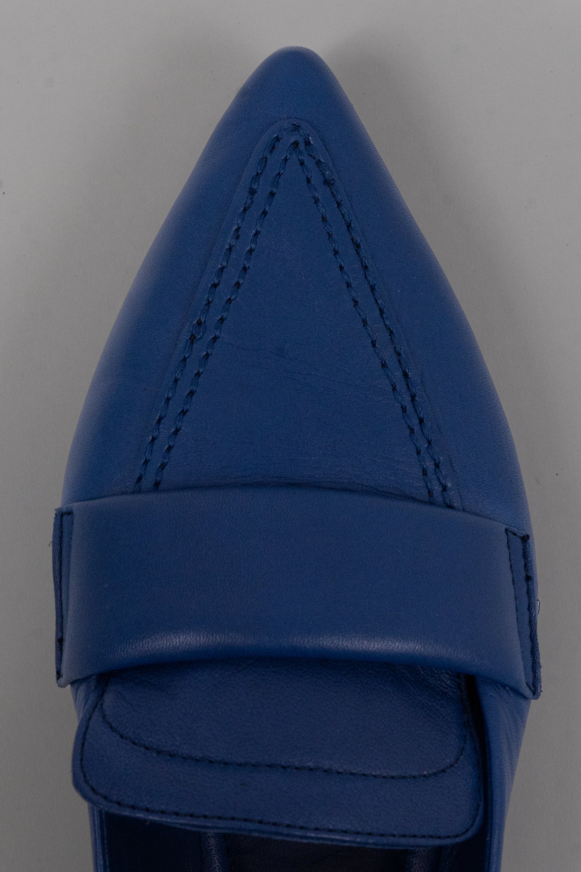 Leather Pointed Loafers