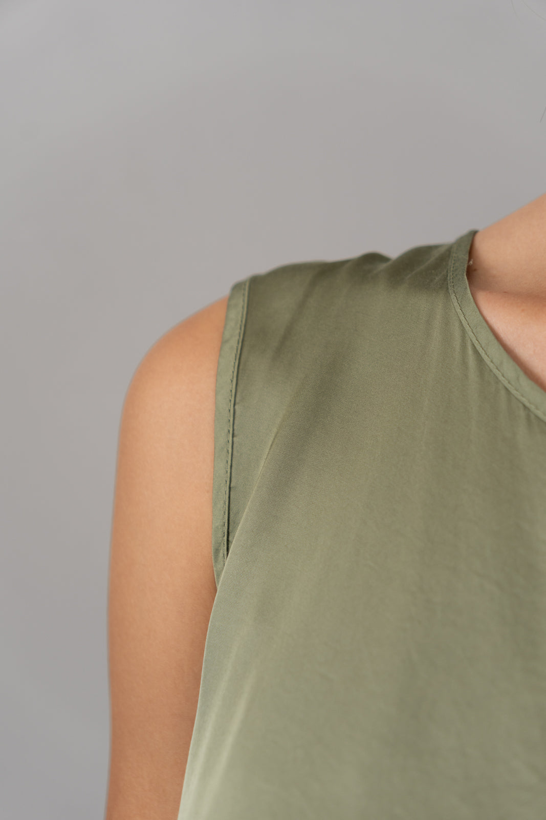 Relaxed-Fit Blouse