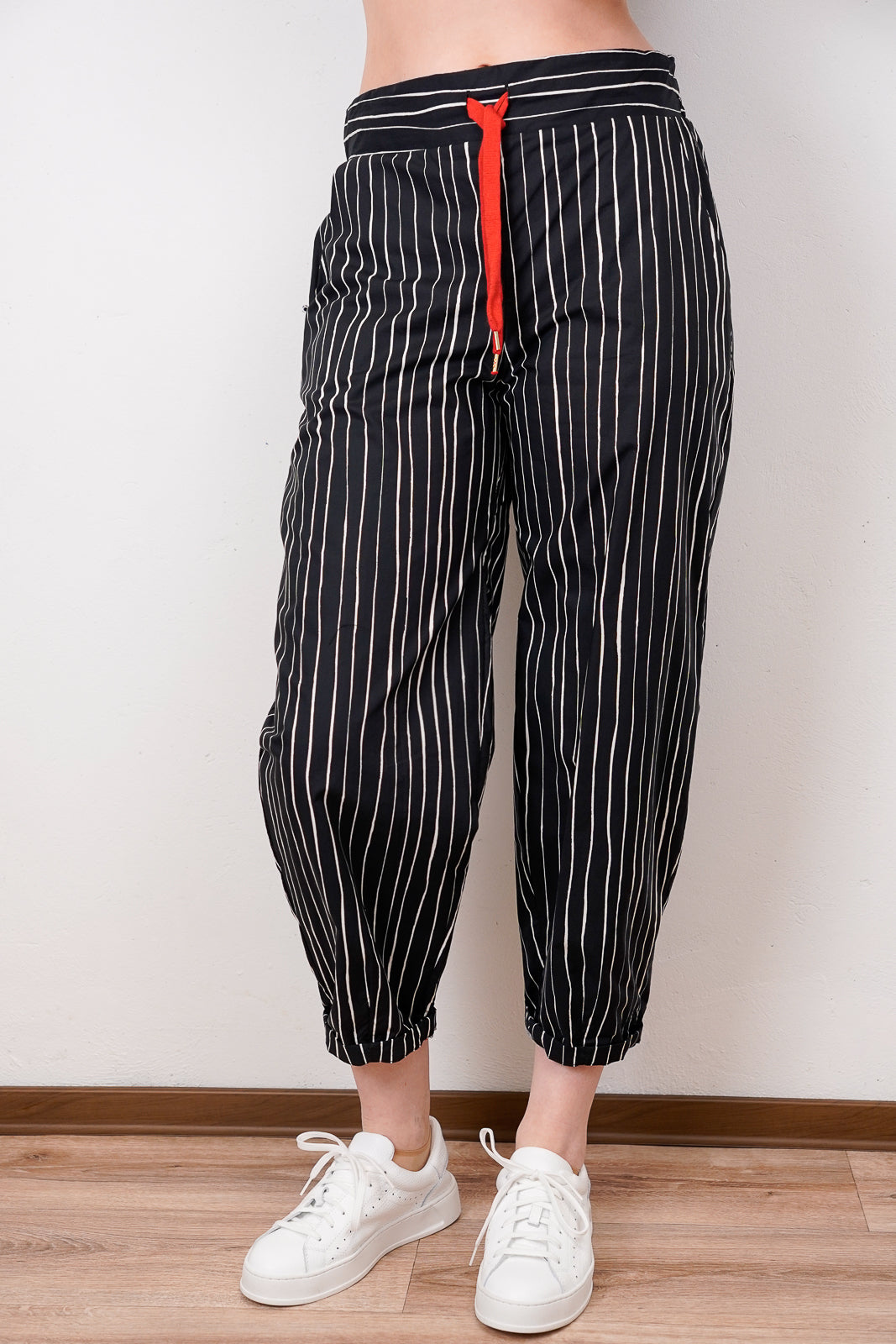 Black and White Pinstripe Set