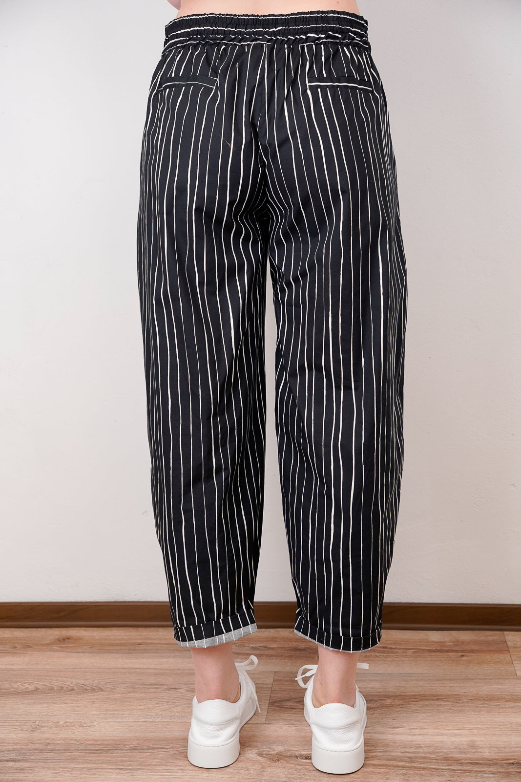 Black and White Pinstripe Set