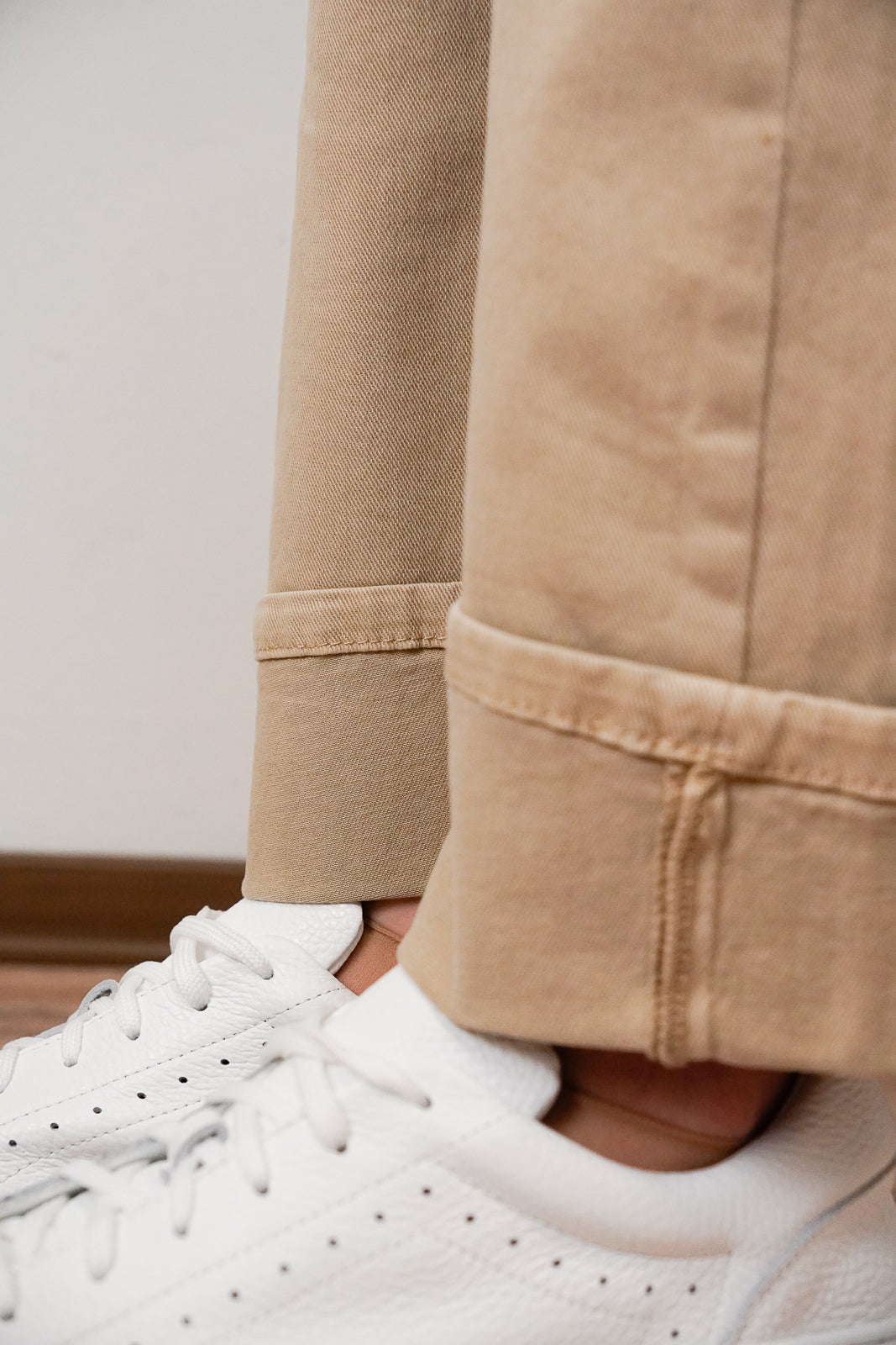 Beige Straight-legged Jeans