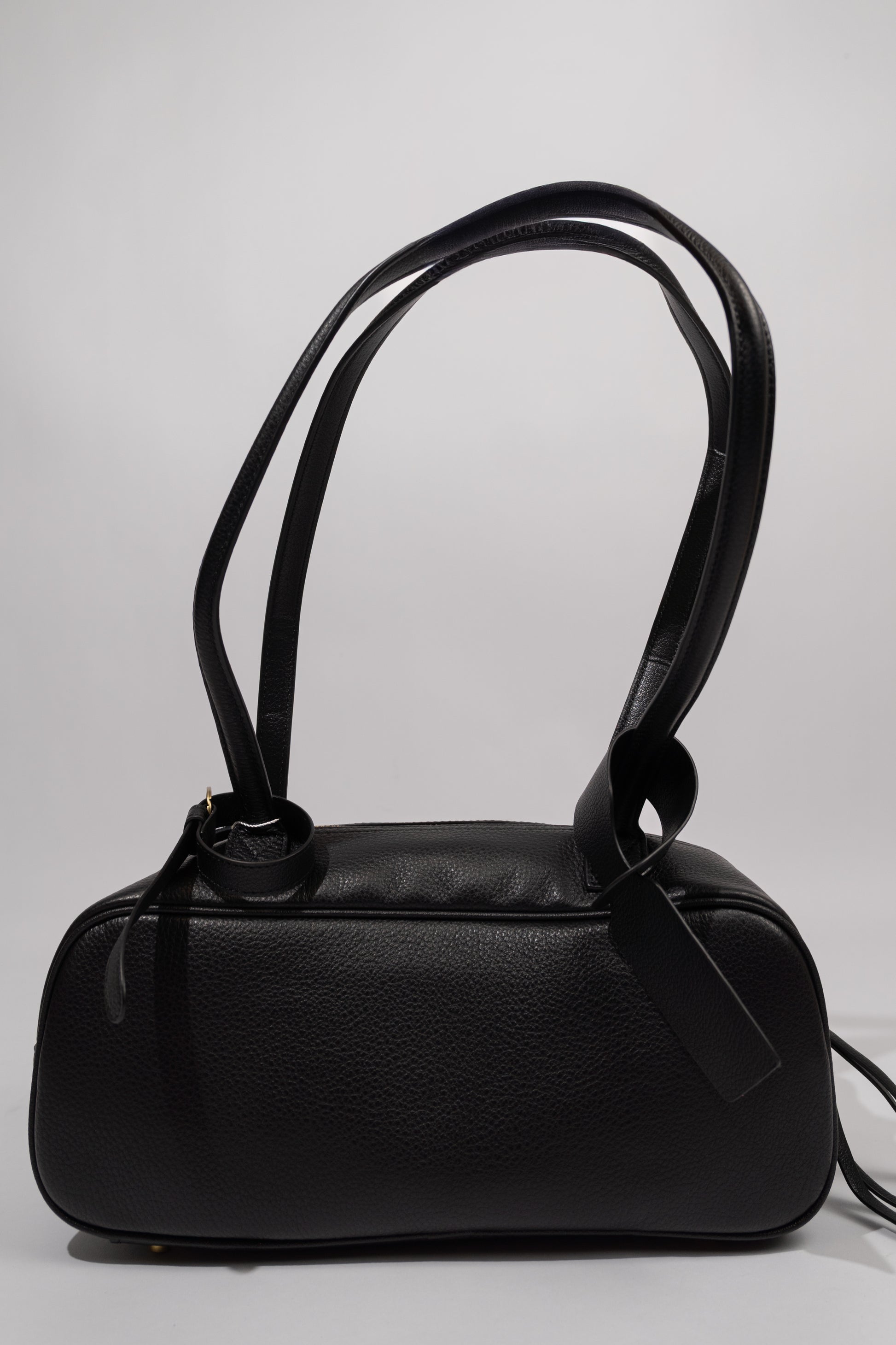 Grain Leather Shoulder Bag Black
