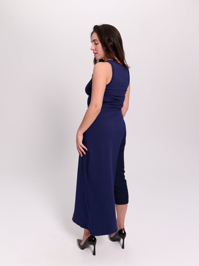 Asymmetric Side-Panel Tank Top