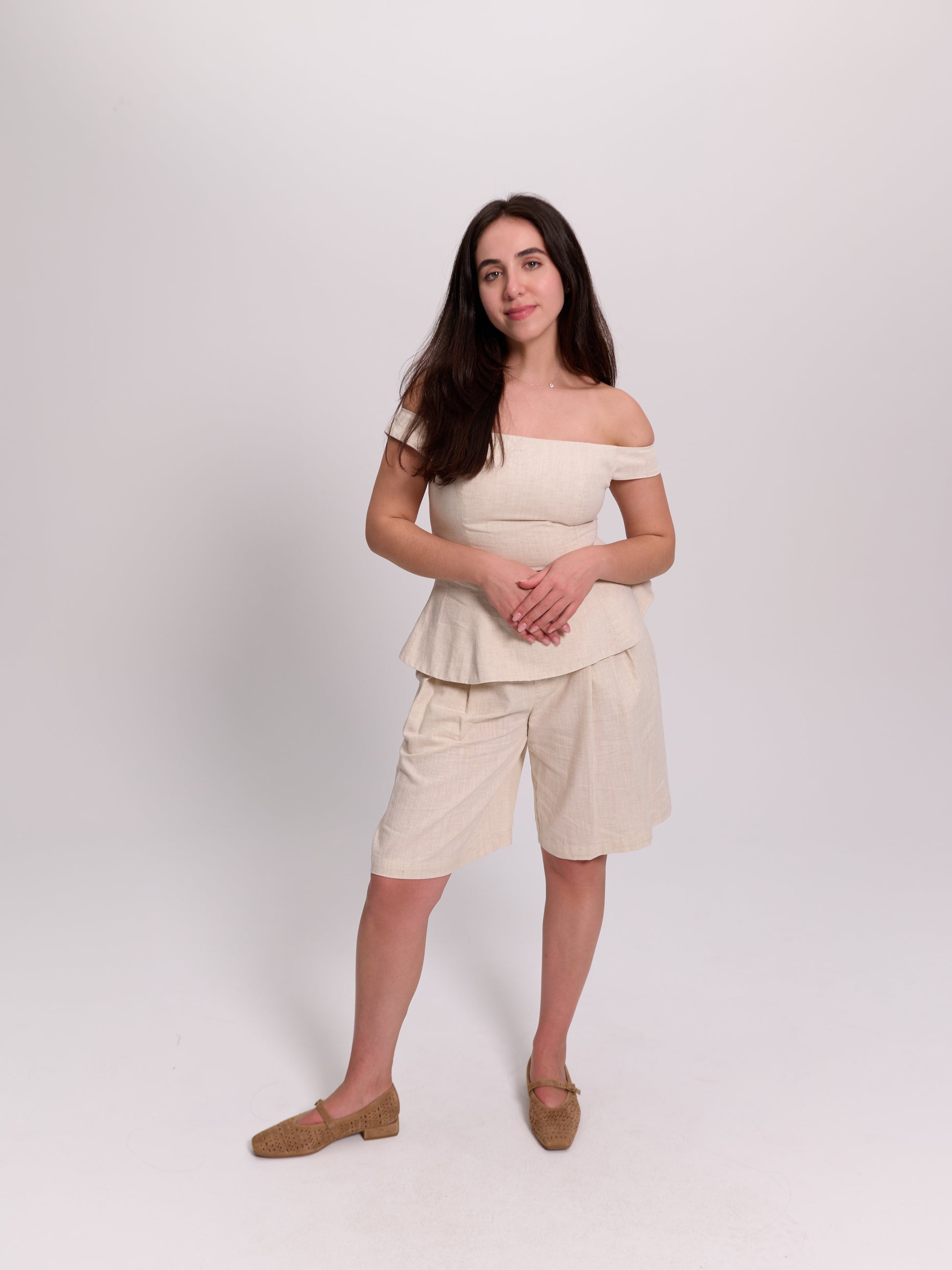 Pleated Linen Bermuda Shorts