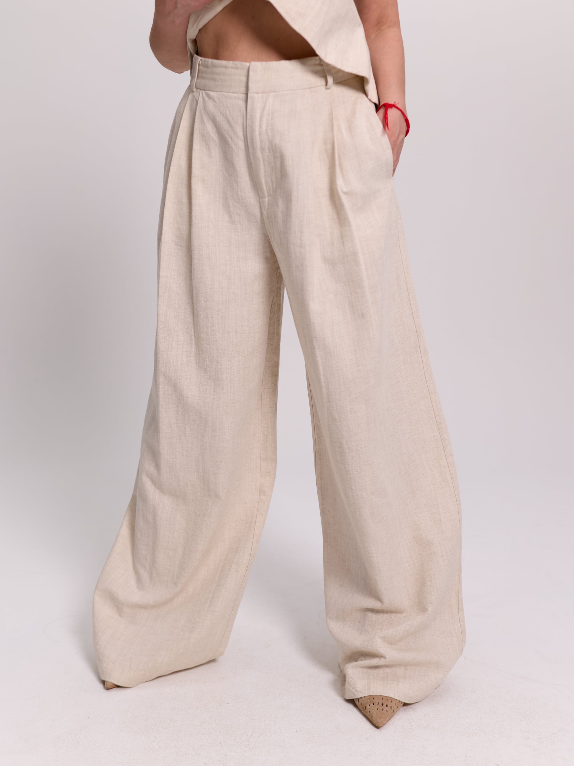 Wide-Leg Pleated Linen Trousers