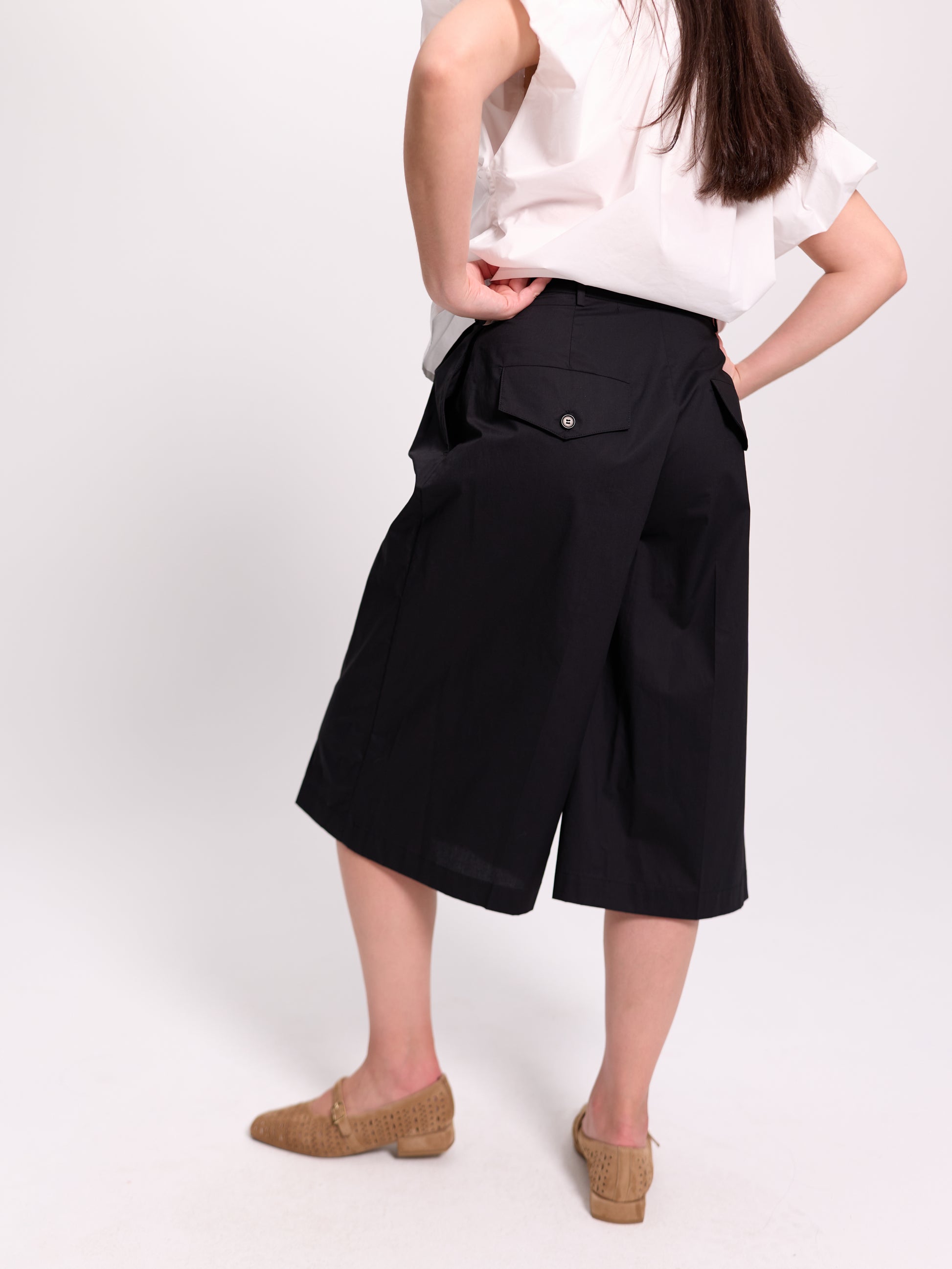 Black Wide-Leg Culotte Shorts